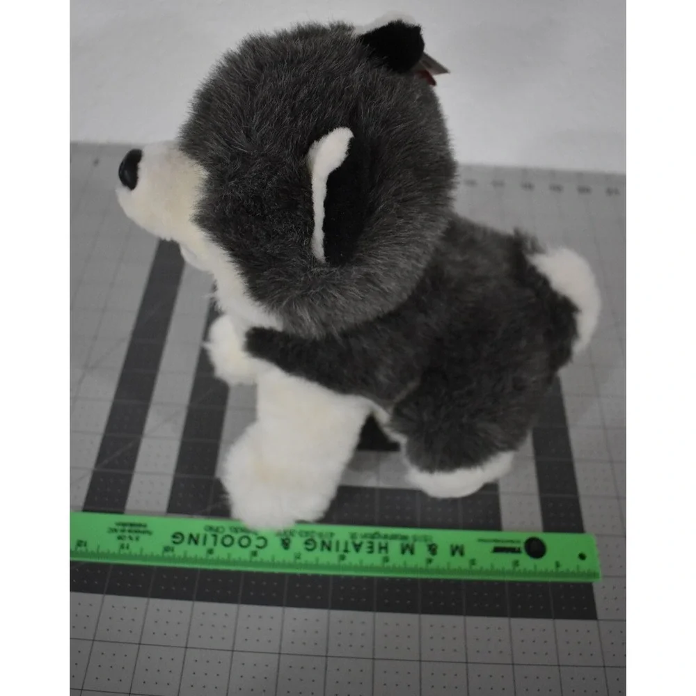 Husky Dog Canada Plush Stuffed Souvenir Tag‎ Sitting Animal House 10.5 Blue eyes